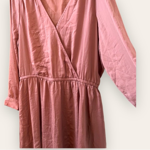 AMERICAN EAGLE - Silky Pink Mini Dress with Elastic Waistband - Picture 6 of 14